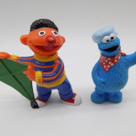 Sesame Street Ernie and Cookie Monster Figures - Picture 2 of 3